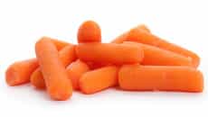 03-baby-carrots-isolated-lgn